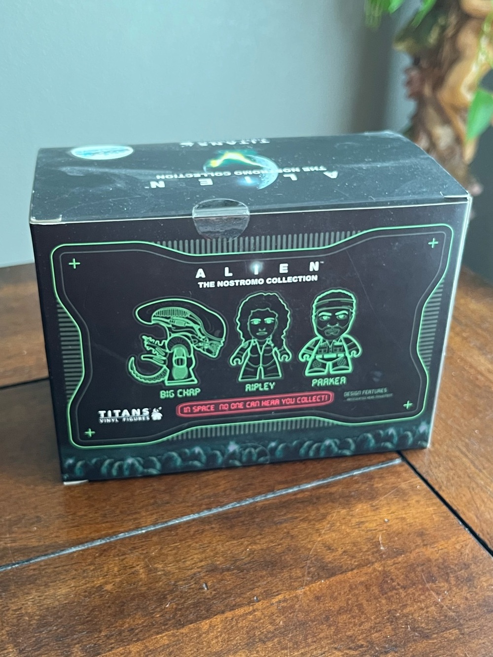Alien Nostromo Sci-Fi Vinyl Figures Box Set | TITANS Exclusive - Picture 5 of 8